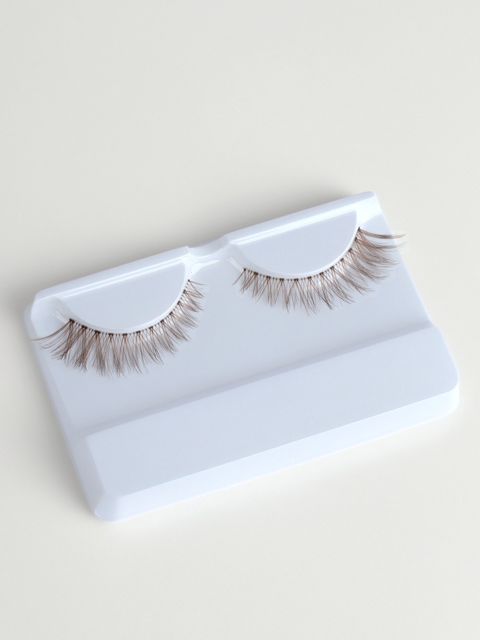 Ресницы накладные «Утончённость», 10-14 мм, без клея, коричневые