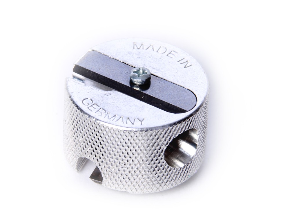 Точилка металлическая двухсторонняя Duo Sharpener Metal Kryolan 8мм/12мм Точилка металлическая двухсторонняя Duo Sharpener Metal Kryolan 8мм/12мм