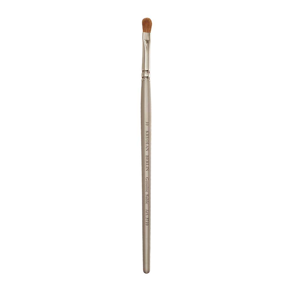 АКЦИЯ! Кисть с серебристой ручкой Professional Filbert Brush 10 Kryolan 3710