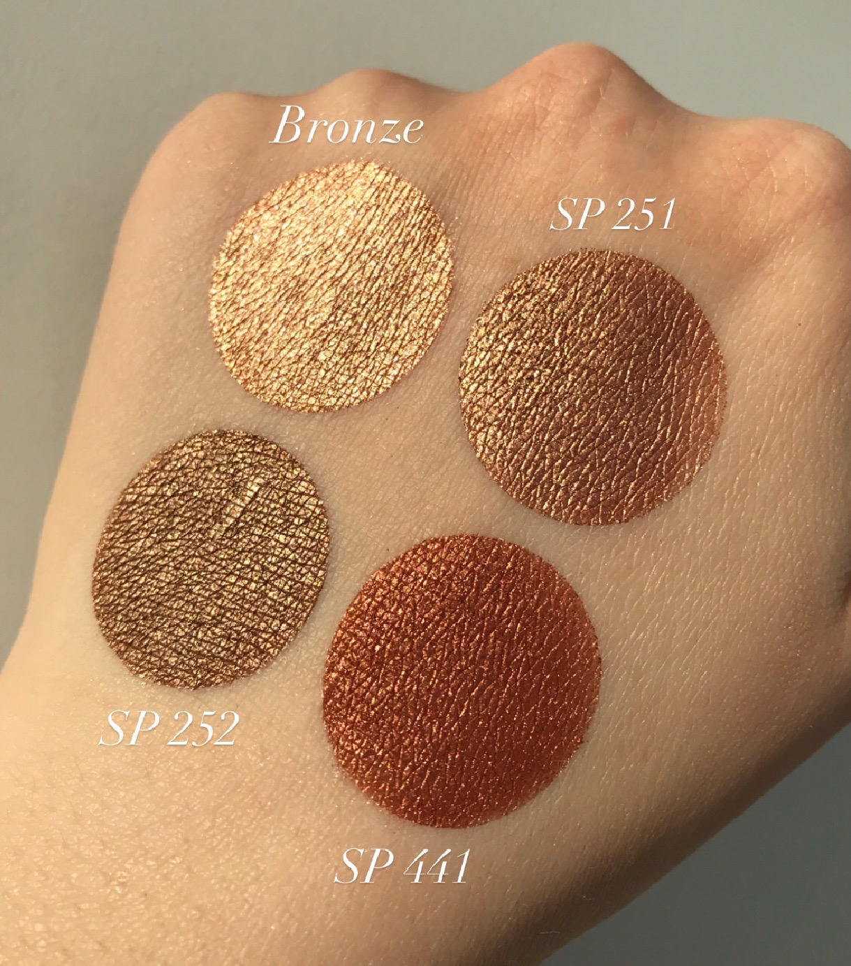 Пудра сатиновая для лица и тела Satin Powder Kryolan SP252