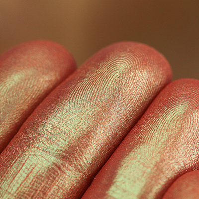 Рассыпчатые тени Ждущая обновления Sigil Inspired Tammy Tanuka